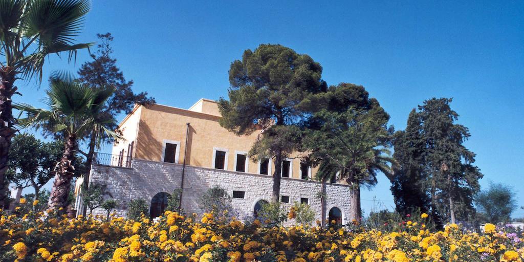 Villa Carcano Trani Exterior foto